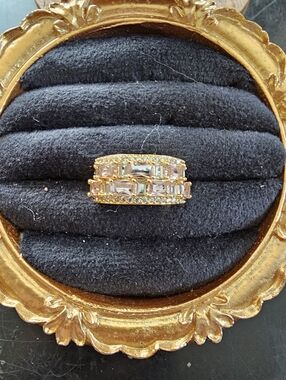 Bomb Party Gold Plated Ring Size 8